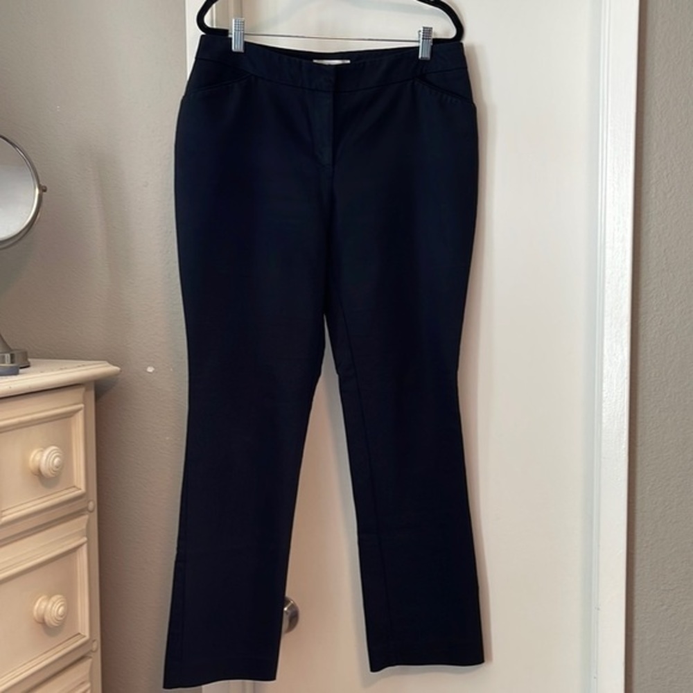 Guc Chico's Ladies Formal Straight Leg Pants